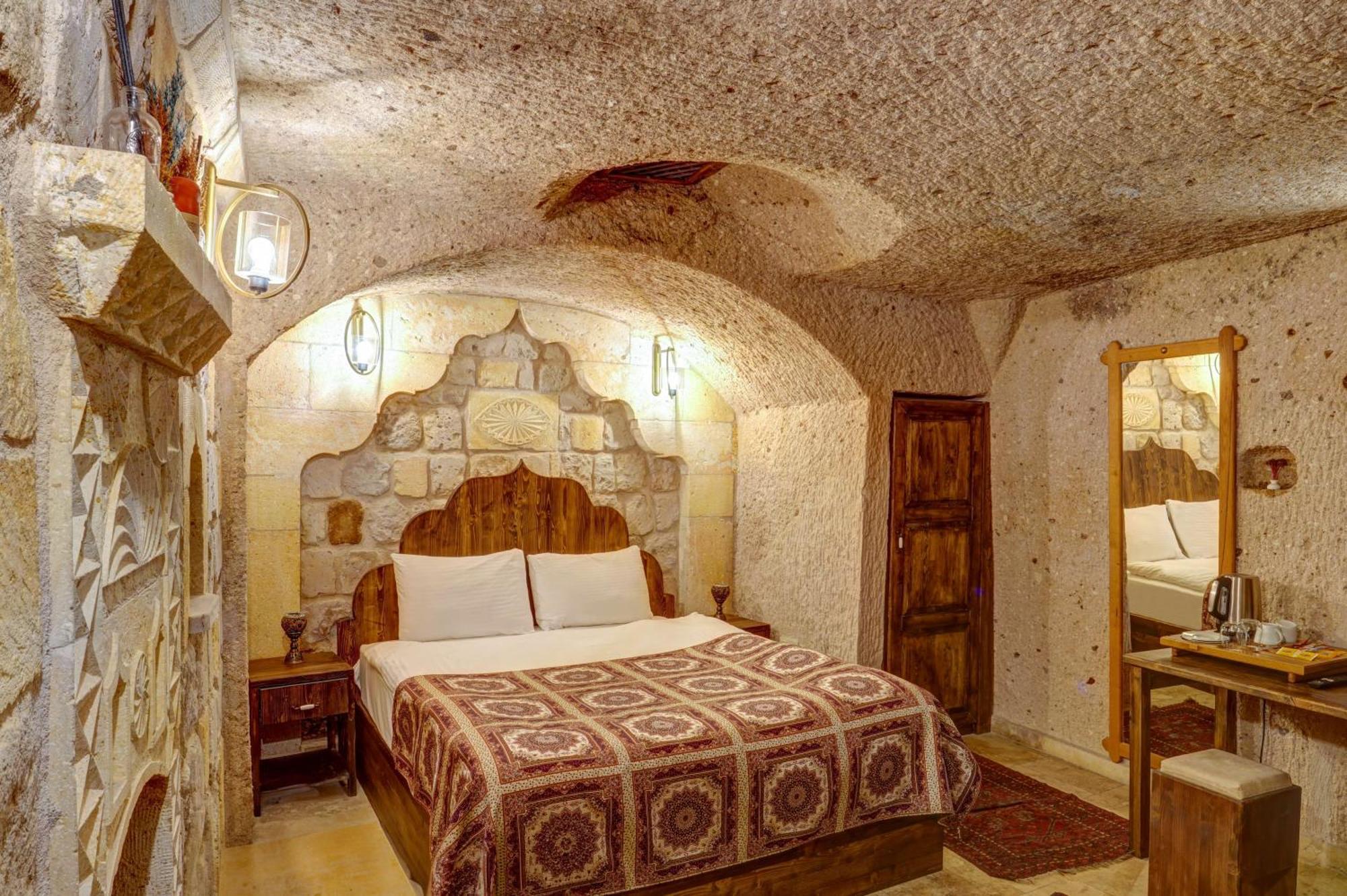 Vasil Cave Hotel 우치사르 객실 사진