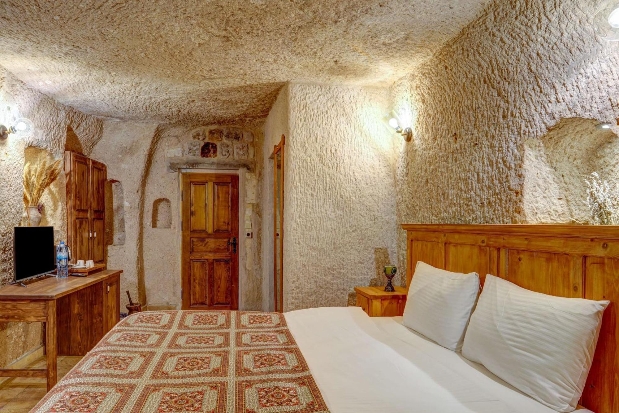 Vasil Cave Hotel 우치사르 객실 사진