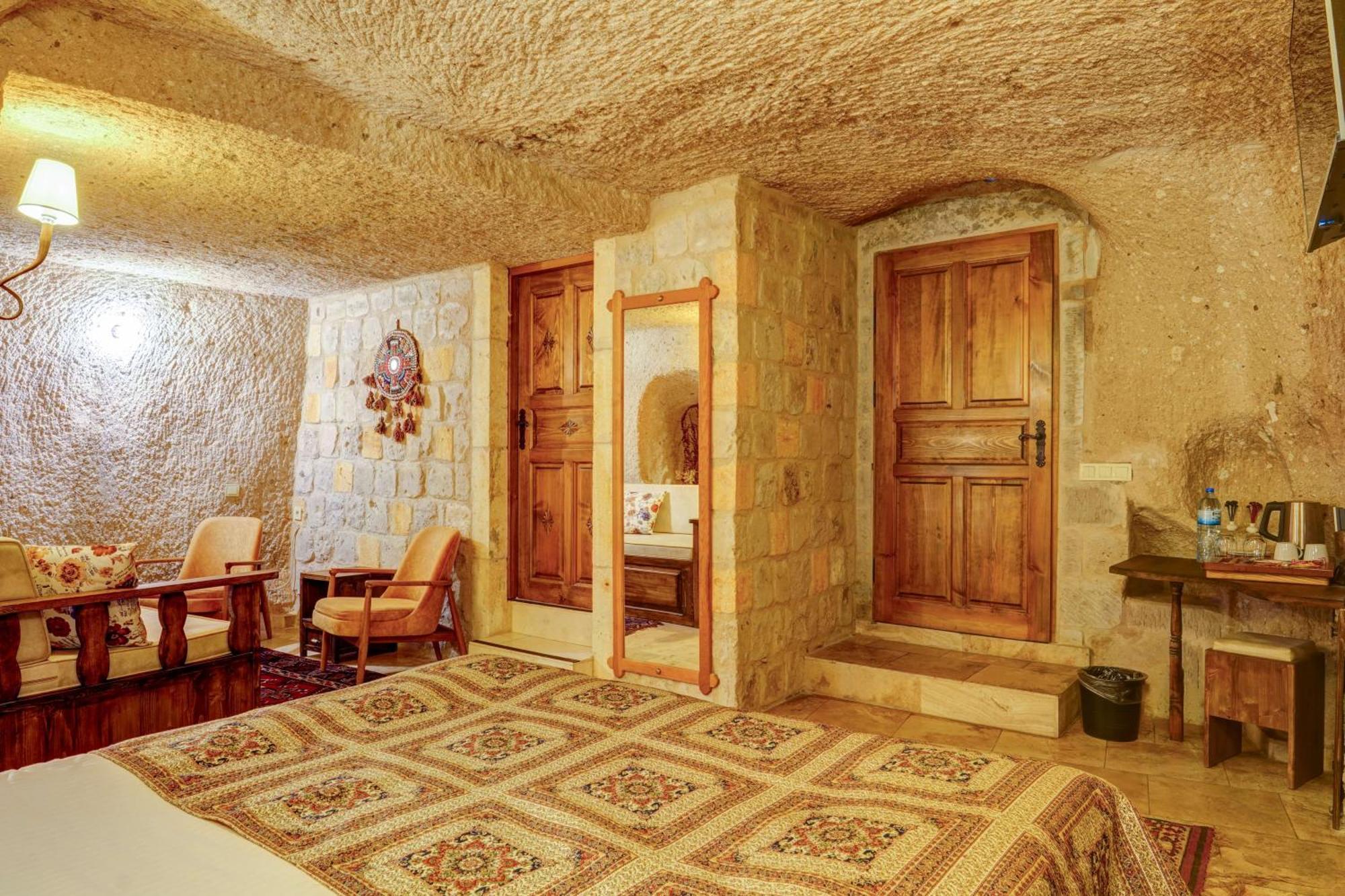 Vasil Cave Hotel 우치사르 객실 사진