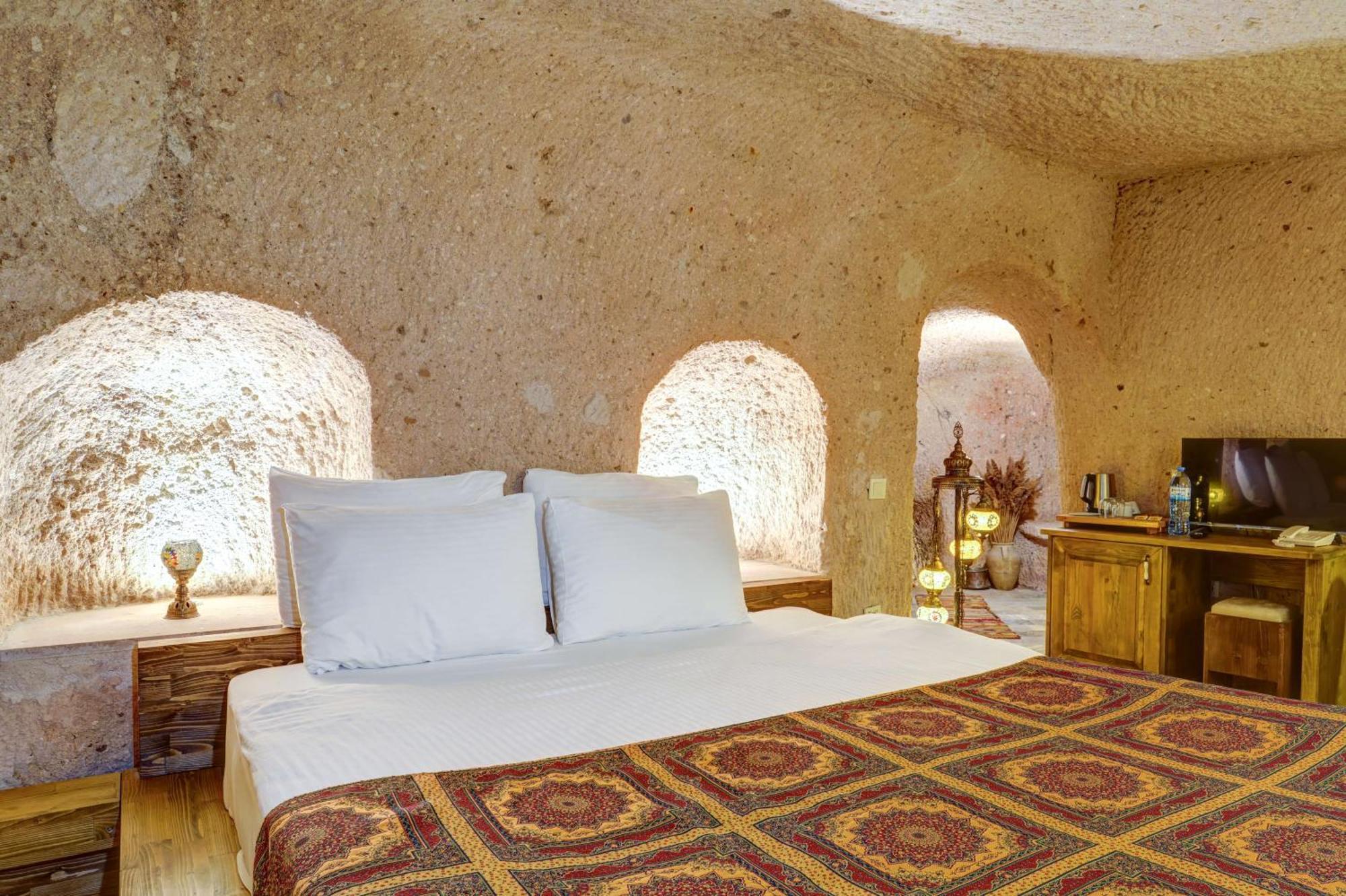 Vasil Cave Hotel 우치사르 객실 사진